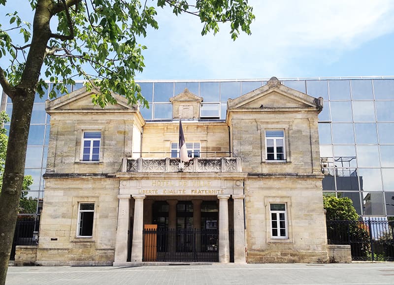 Mairie de Pessac Image in Landscape